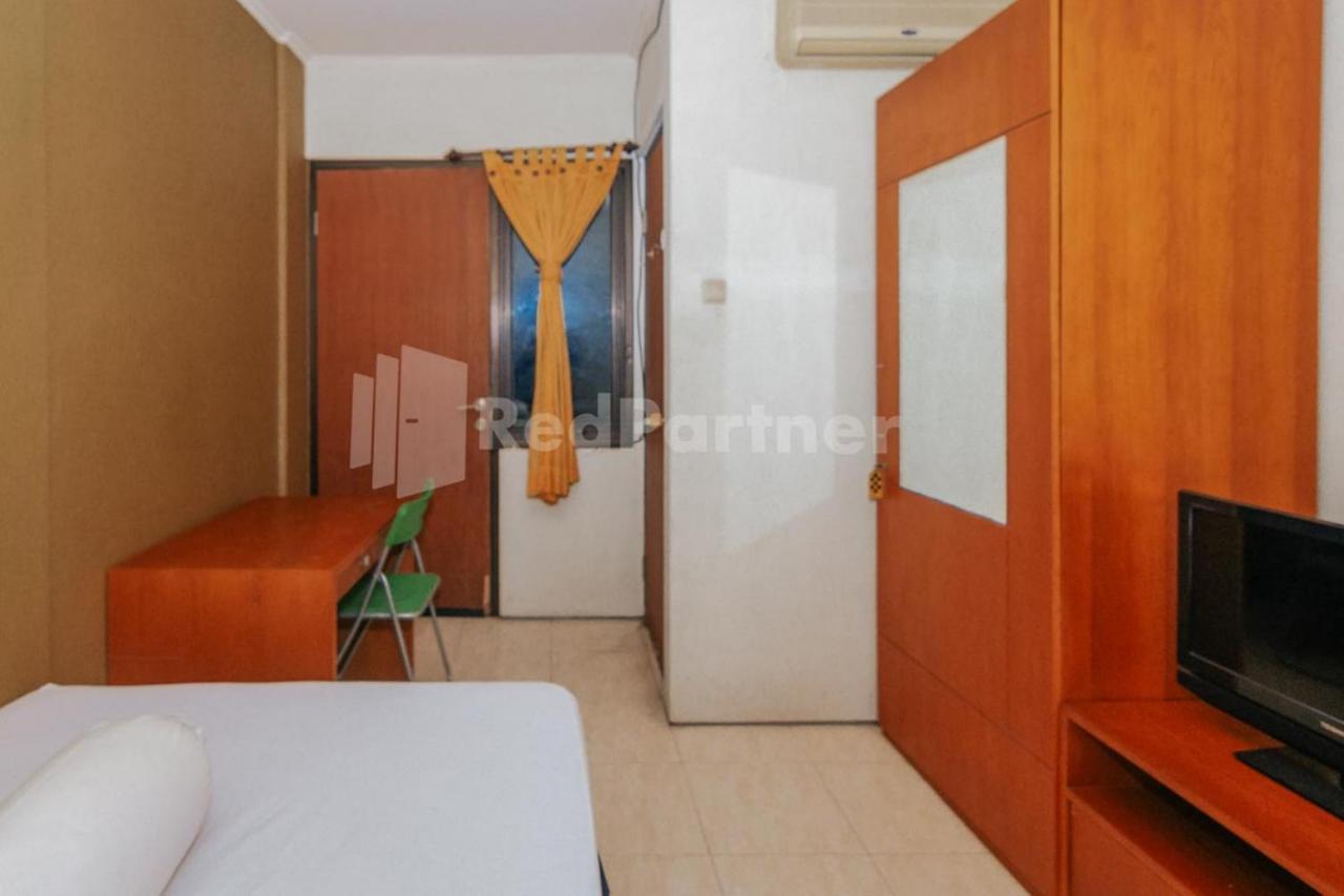 Hotel De Lugano Scbd Syariah Mitra Reddoorz Jakarta Exterior foto